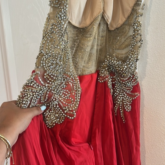 Mac Duggal Red and Gold bejewled Embellished Halter Dress gown Pageant Gown - Picture 7 of 13
